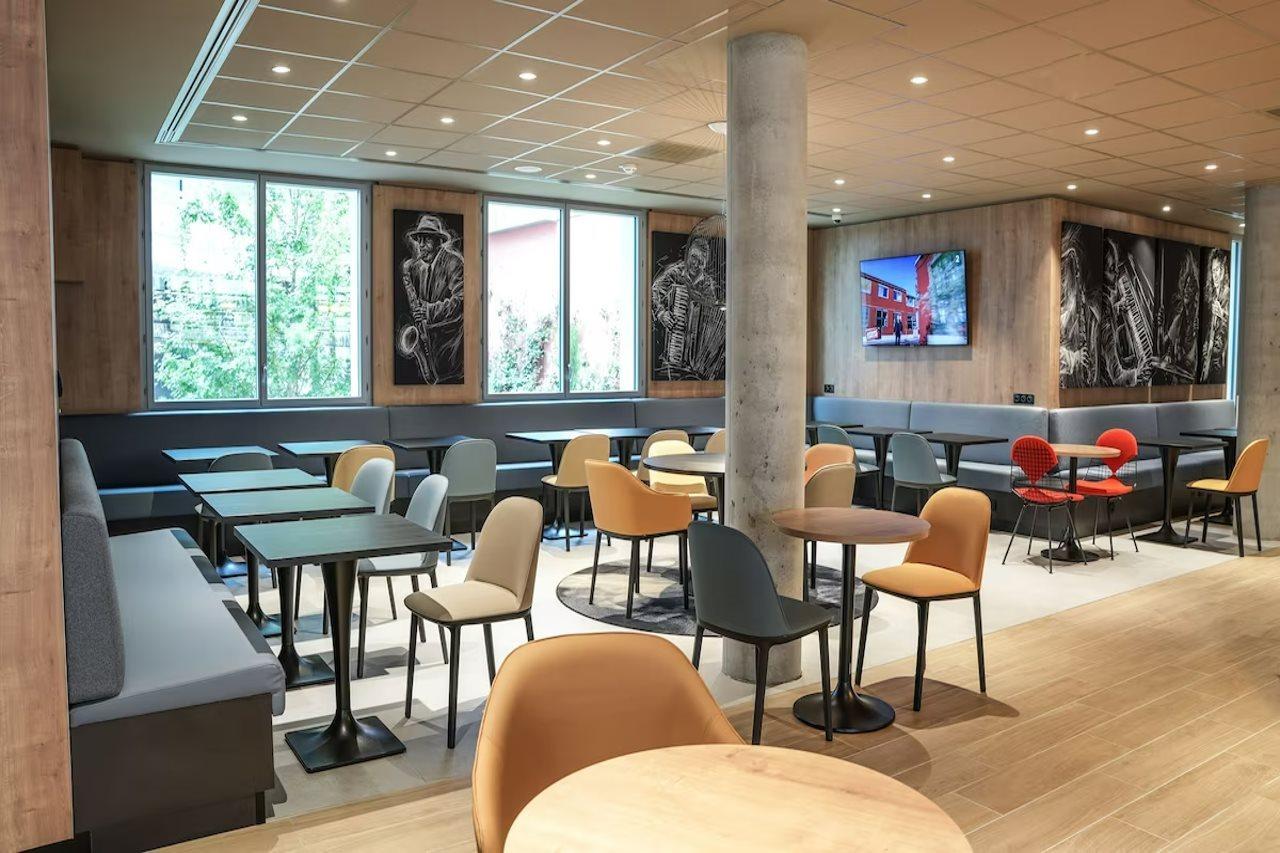 Hotel Ibis Paris Gare Montparnasse Catalogne Exterior foto